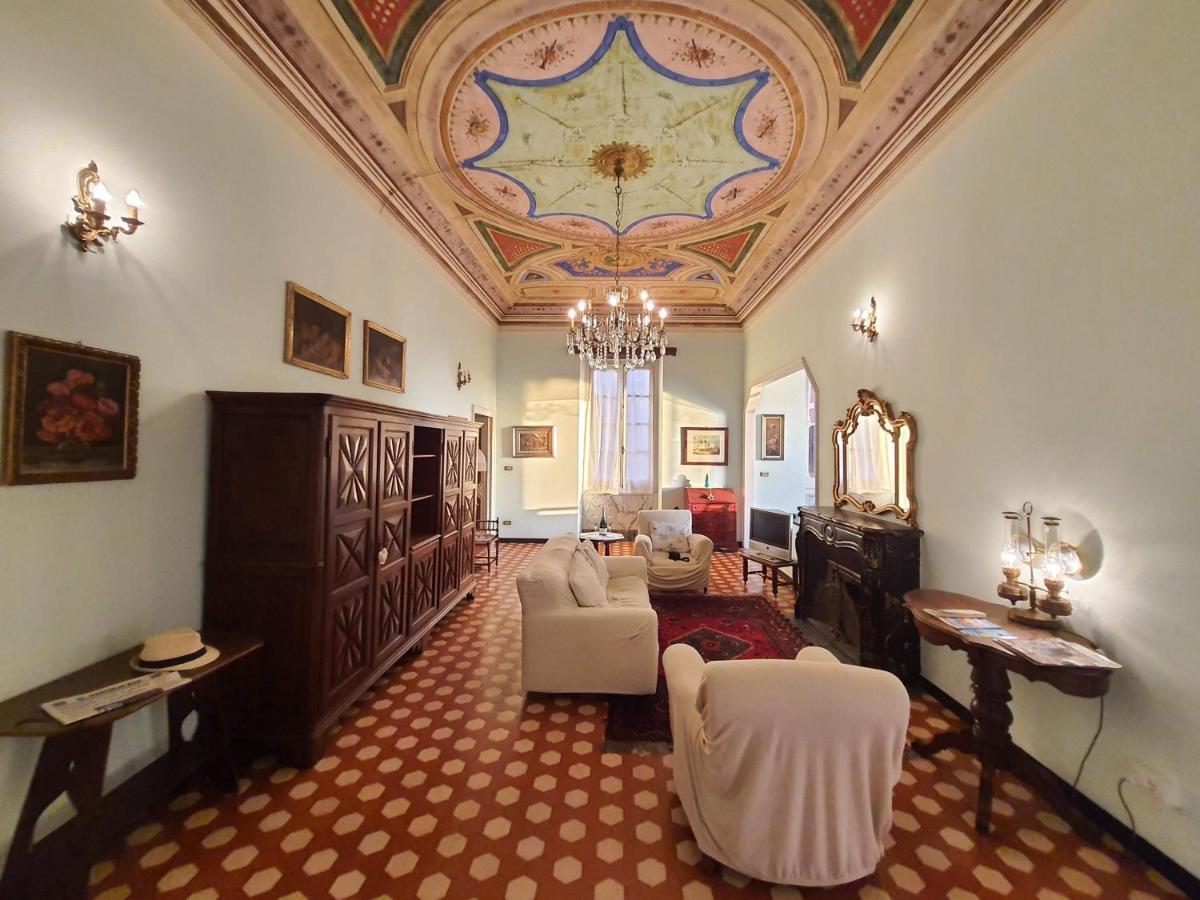 Palazzo Degli Armatori Appartamento Storico 카모글리 외부 사진